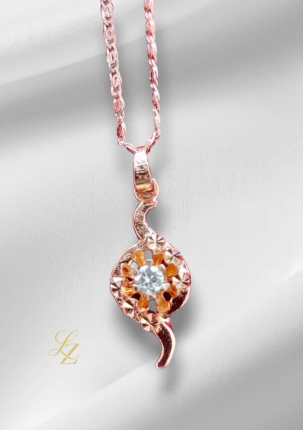 ✨A Twist of Elegance!✨